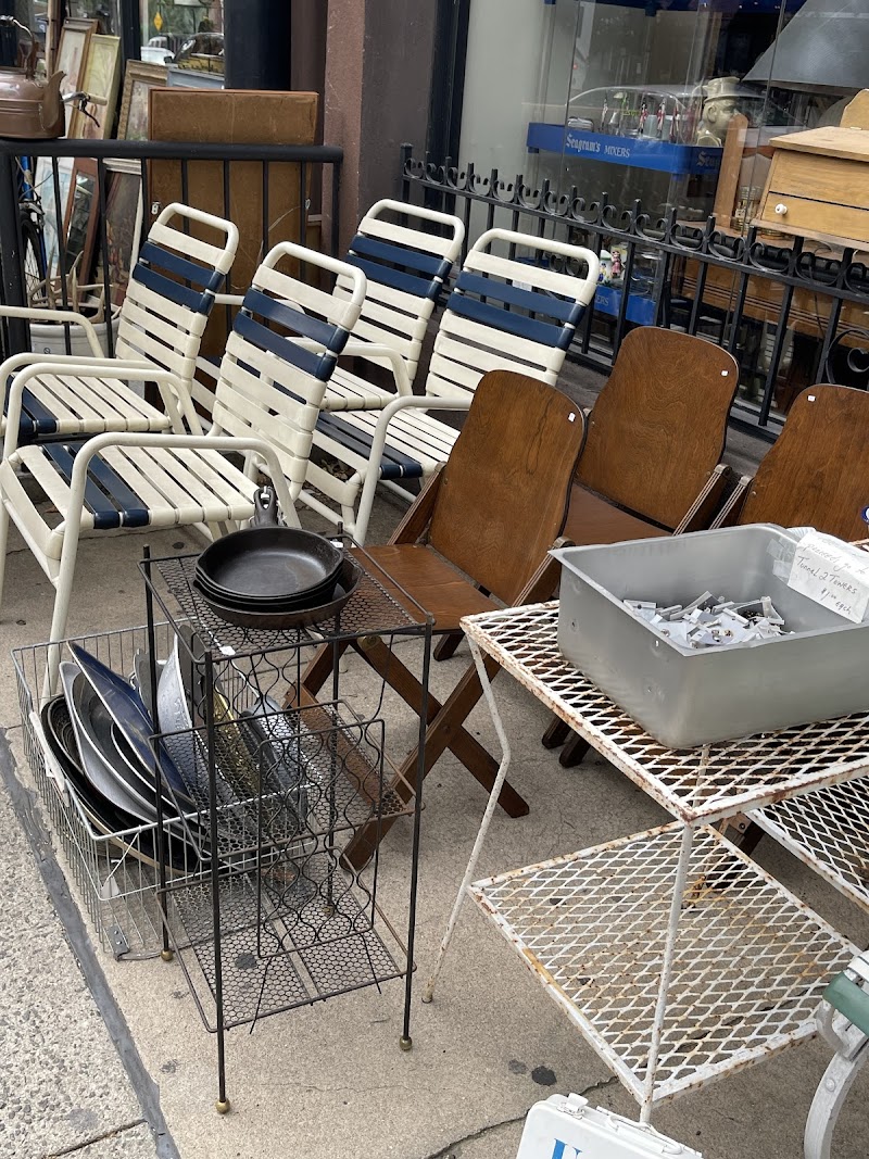 Yesterday's News Antiques and Collectibles 5