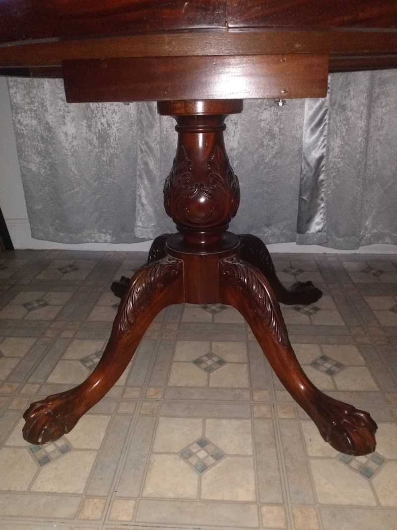 South Bronx Second Hand & Antiques