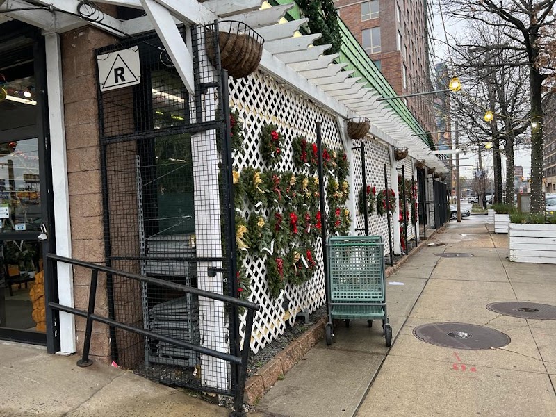 14th Street Garden Center