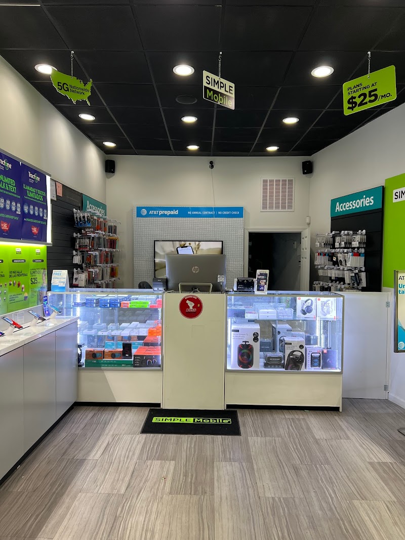 PHONE STORE AND PHONE REPAIR PLACE.